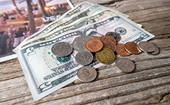 理性面对汇率涨跌、合理管理汇率风险